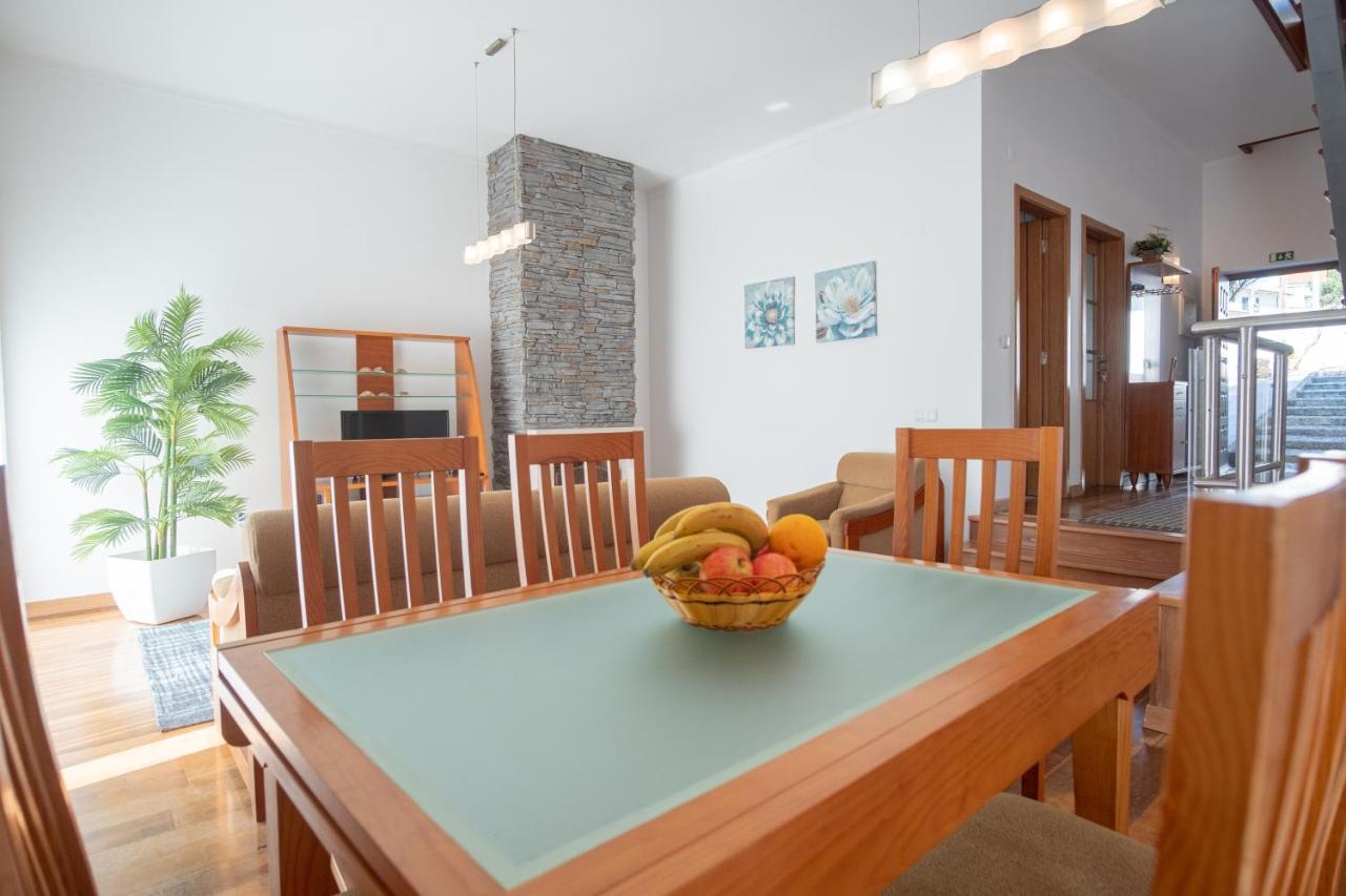 8 Rodrigues Family House - Villa With Patio Nazaré Eksteriør bilde